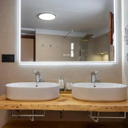 Lamar Luxury With Private Pool And Jacuzzi Villa