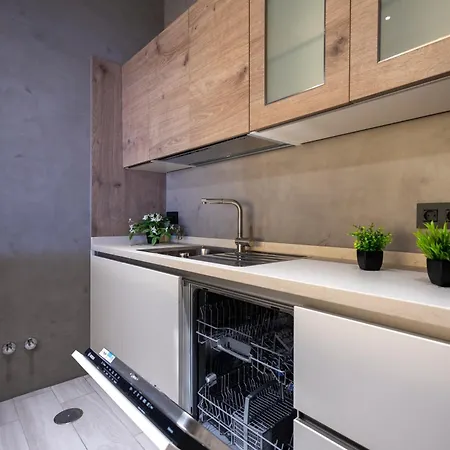 Lamar Luxury With Private Pool And Jacuzzi